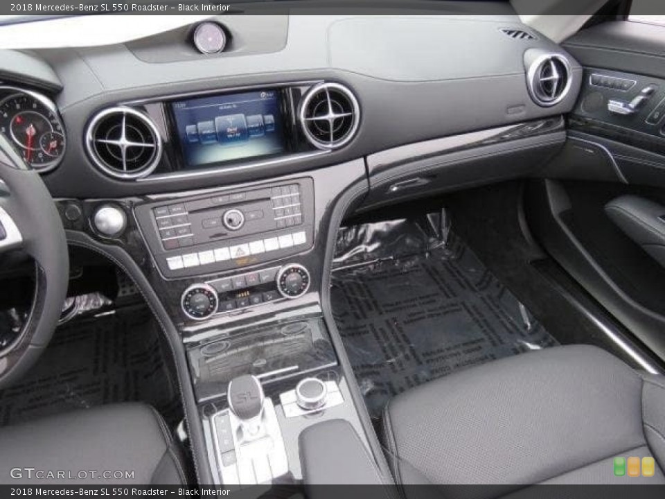 Black Interior Dashboard for the 2018 Mercedes-Benz SL 550 Roadster #126581900