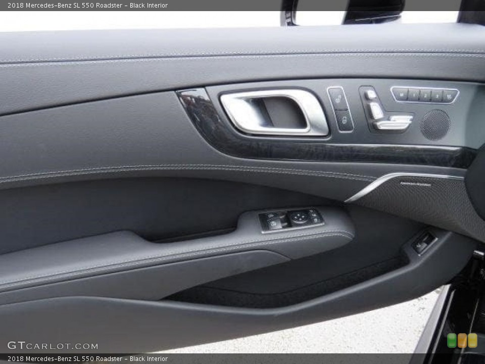 Black Interior Controls for the 2018 Mercedes-Benz SL 550 Roadster #126581909