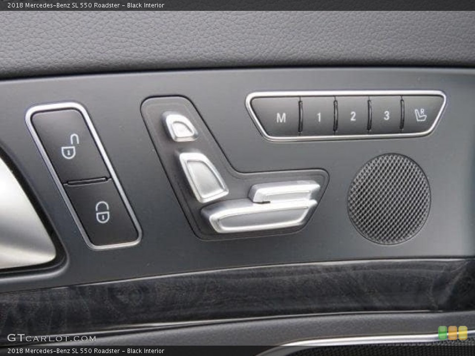 Black Interior Controls for the 2018 Mercedes-Benz SL 550 Roadster #126581930