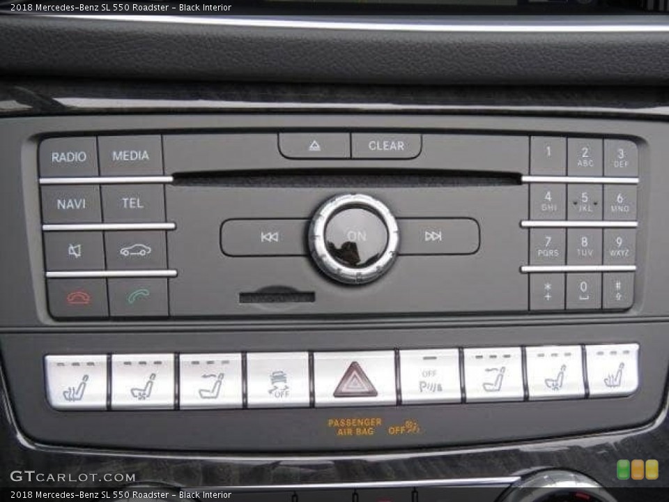 Black Interior Controls for the 2018 Mercedes-Benz SL 550 Roadster #126582095