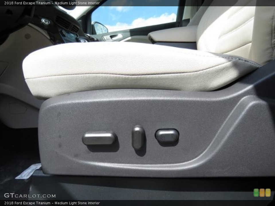 Medium Light Stone Interior Front Seat for the 2018 Ford Escape Titanium #126602793