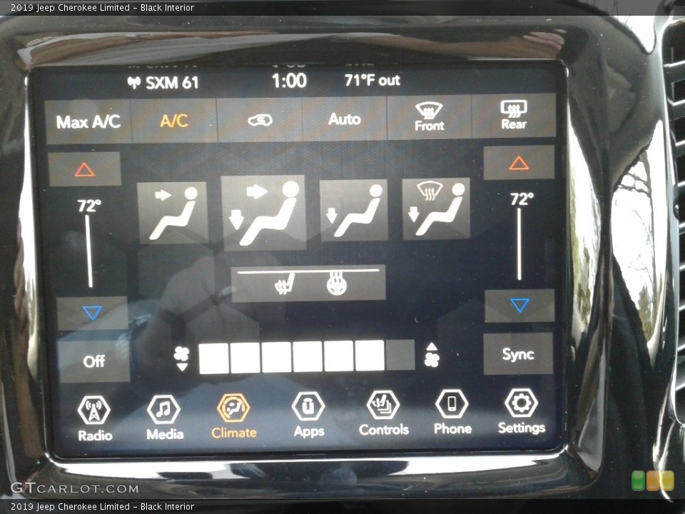 Black Interior Controls for the 2019 Jeep Cherokee Limited #126620058