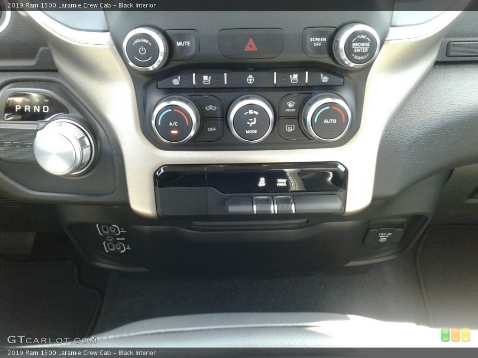 Black Interior Controls for the 2019 Ram 1500 Laramie Crew Cab #126649235