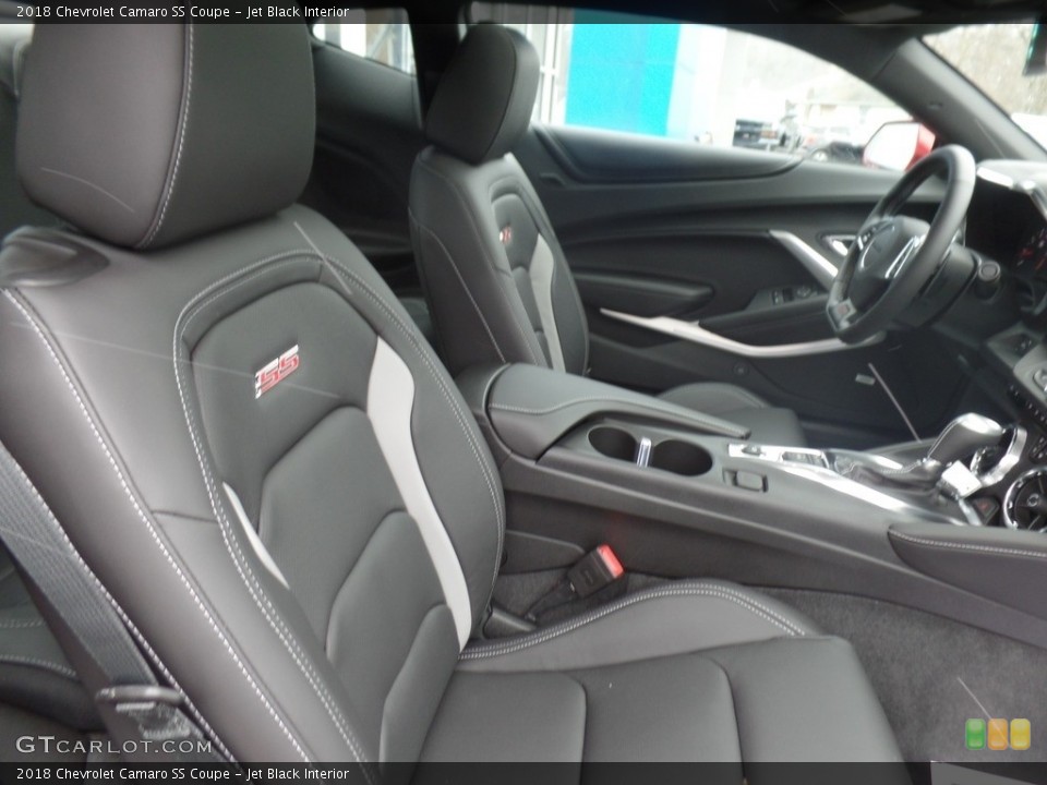 Jet Black Interior Front Seat for the 2018 Chevrolet Camaro SS Coupe #126666479