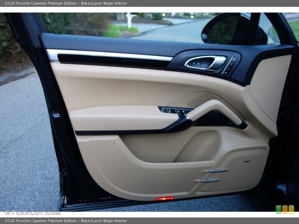 Black/Luxor Beige Interior Door Panel for the 2018 Porsche Cayenne Platinum Edition #126705746