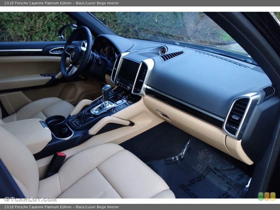 Black/Luxor Beige Interior Dashboard for the 2018 Porsche Cayenne Platinum Edition #126705911