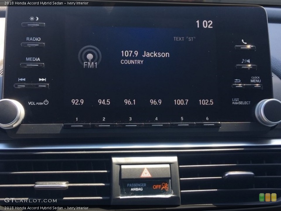Ivory Interior Audio System for the 2018 Honda Accord Hybrid Sedan #126713348