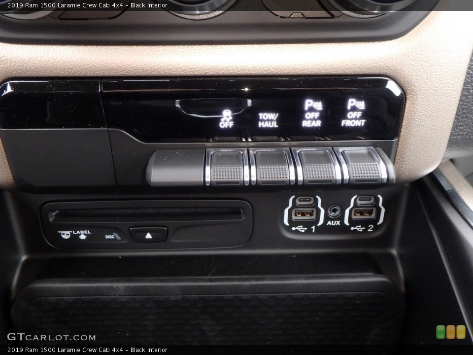 Black Interior Controls for the 2019 Ram 1500 Laramie Crew Cab 4x4 #126754965
