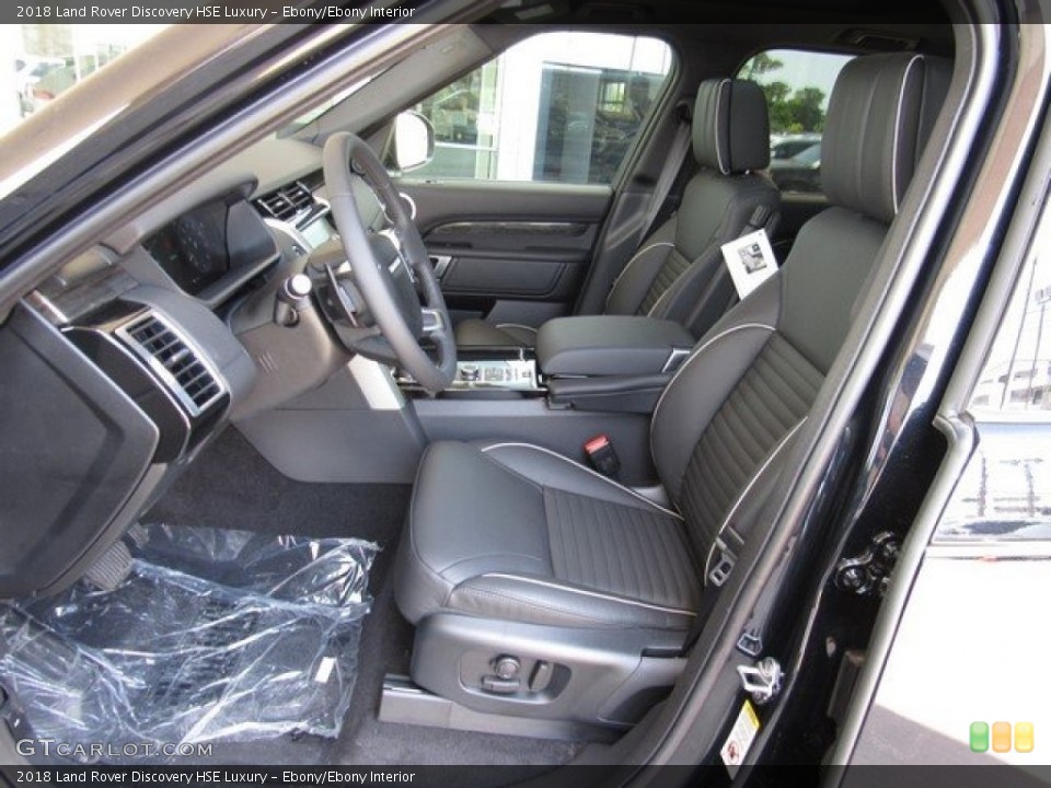 Ebony/Ebony Interior Photo for the 2018 Land Rover Discovery HSE Luxury #126783959