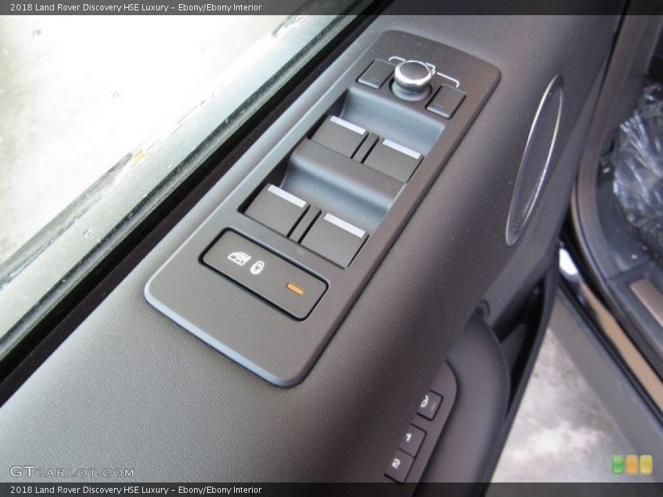 Ebony/Ebony Interior Controls for the 2018 Land Rover Discovery HSE Luxury #126784388