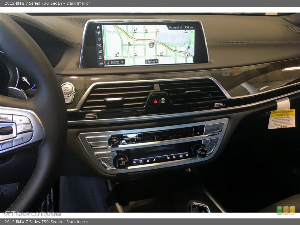 Black Interior Navigation for the 2019 BMW 7 Series 750i Sedan #126795644