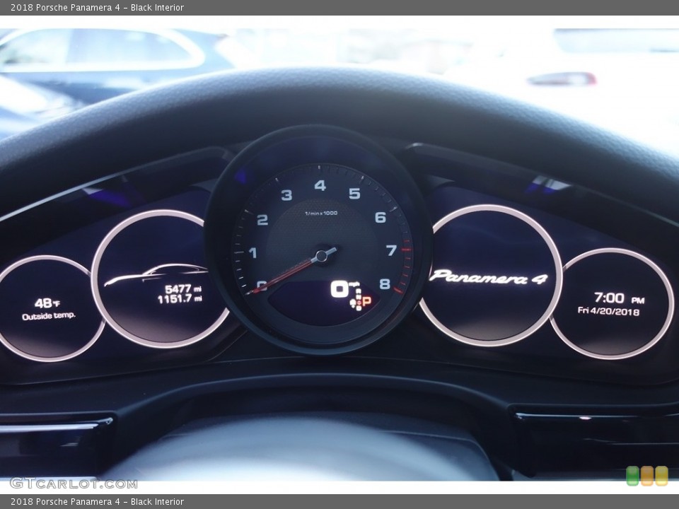 Black Interior Gauges for the 2018 Porsche Panamera 4 #126808451
