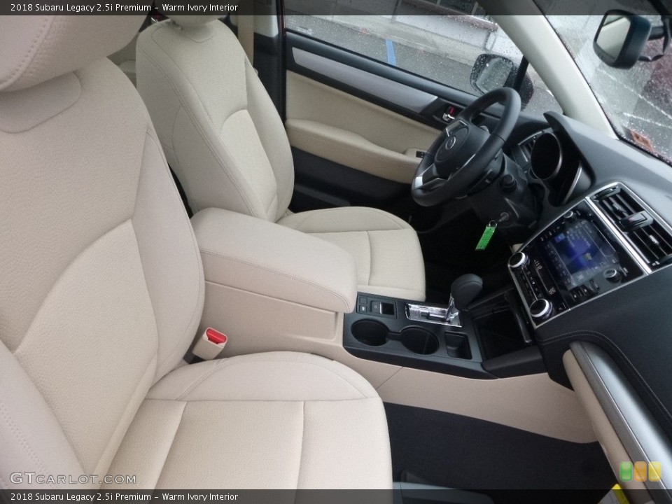 Warm Ivory Interior Photo for the 2018 Subaru Legacy 2.5i Premium #126816749