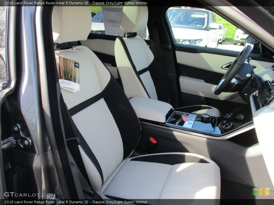 Dapple Grey/Light Oyster Interior Photo for the 2018 Land Rover Range Rover Velar R Dynamic SE #126841286