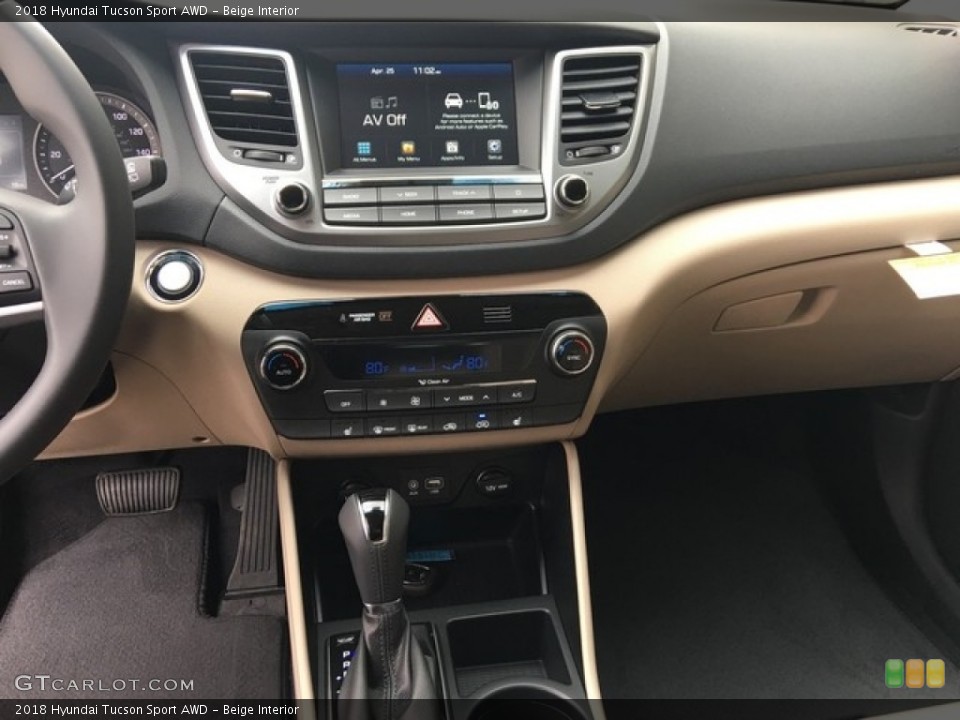 Beige Interior Controls for the 2018 Hyundai Tucson Sport AWD #126845987