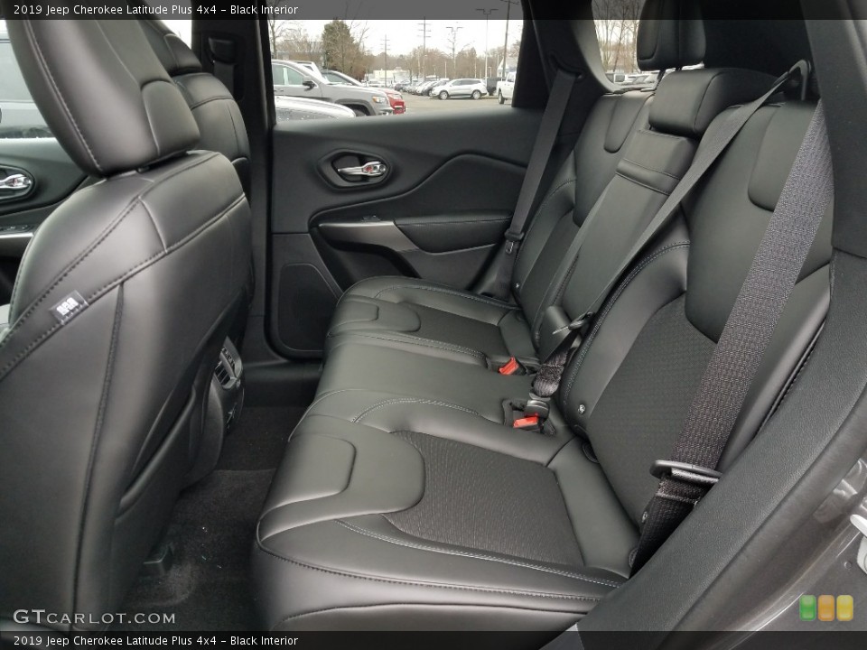 Black Interior Rear Seat for the 2019 Jeep Cherokee Latitude Plus 4x4 #126846359