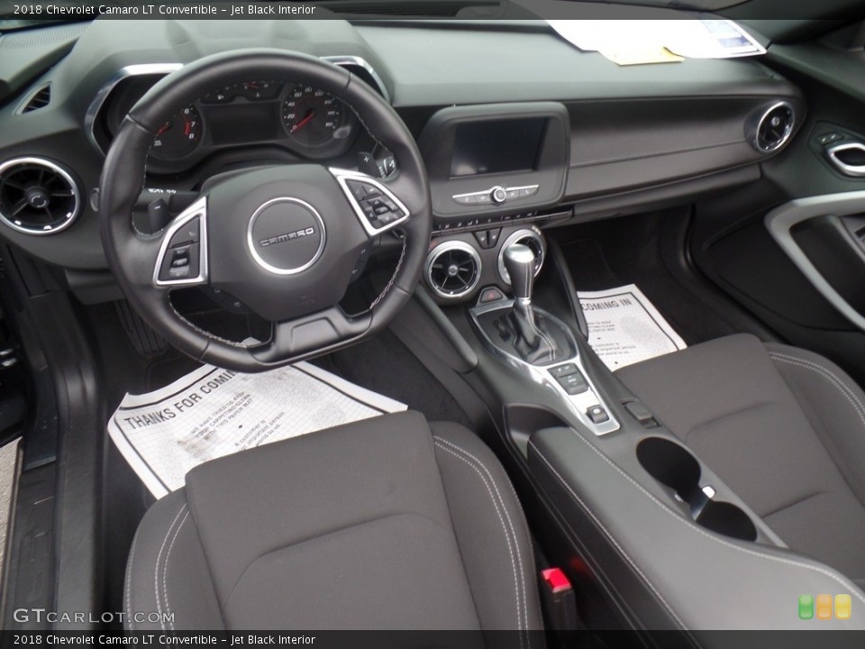 Jet Black Interior Dashboard for the 2018 Chevrolet Camaro LT Convertible #126862984