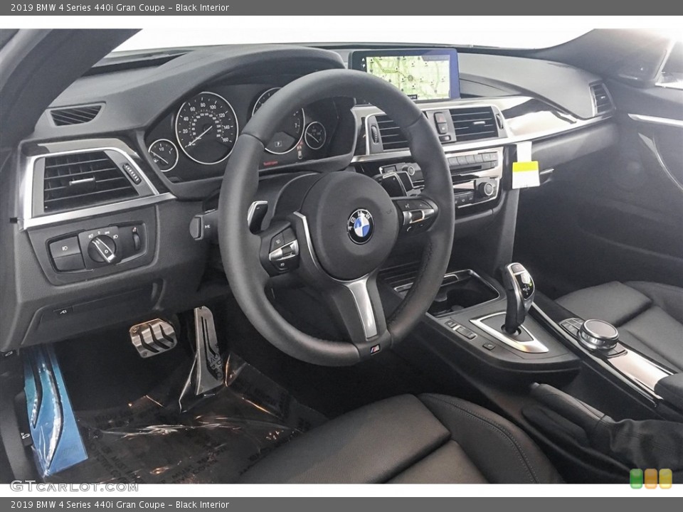 Black Interior Photo for the 2019 BMW 4 Series 440i Gran Coupe #126889029