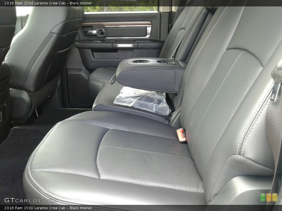 Black Interior Rear Seat for the 2018 Ram 1500 Laramie Crew Cab #126960227