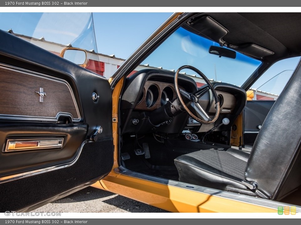 Black Interior Photo for the 1970 Ford Mustang BOSS 302 #126968909