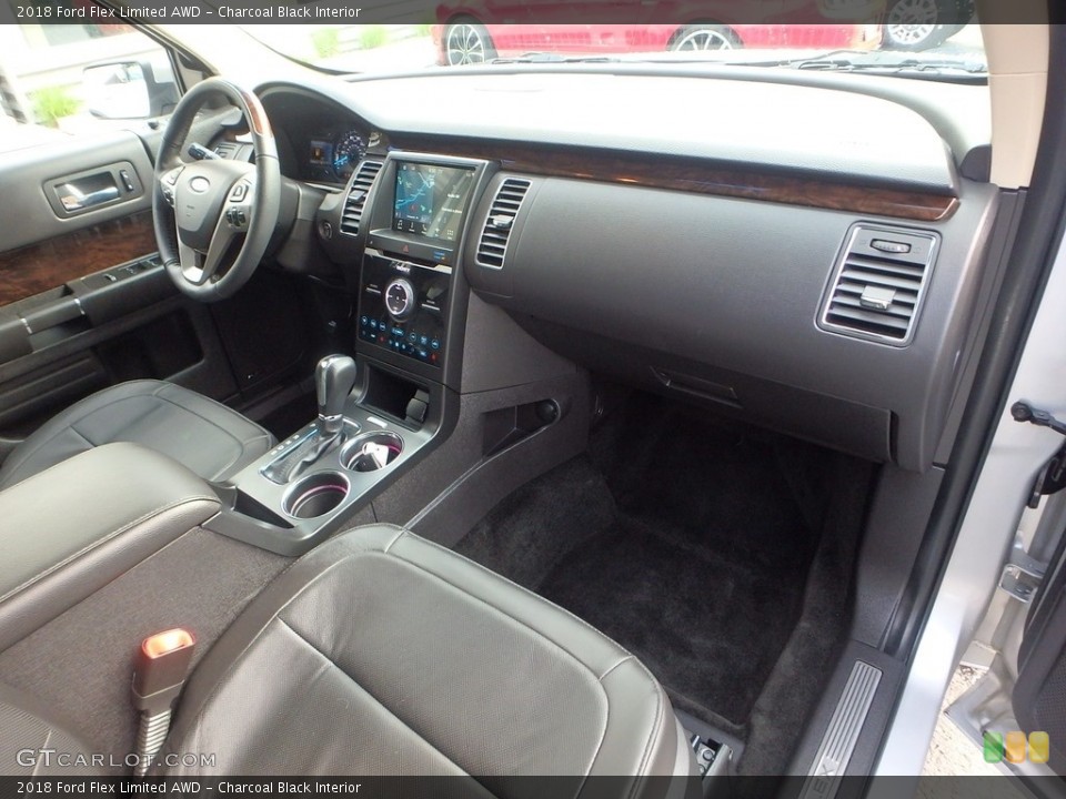 Charcoal Black Interior Dashboard for the 2018 Ford Flex Limited AWD #126980126
