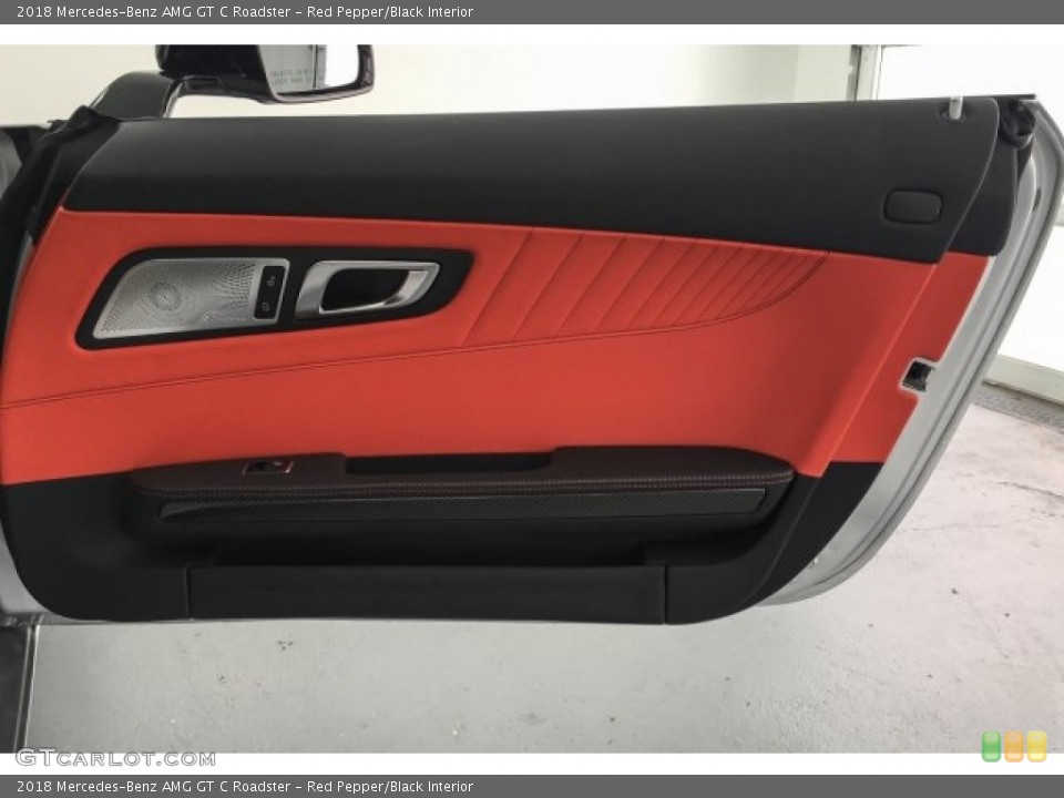 Red Pepper/Black Interior Door Panel for the 2018 Mercedes-Benz AMG GT C Roadster #126995711
