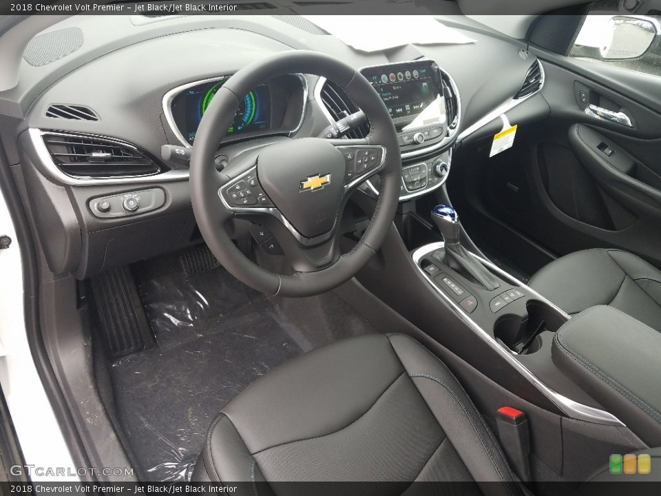 Jet Black/Jet Black Interior Photo for the 2018 Chevrolet Volt Premier #127022728