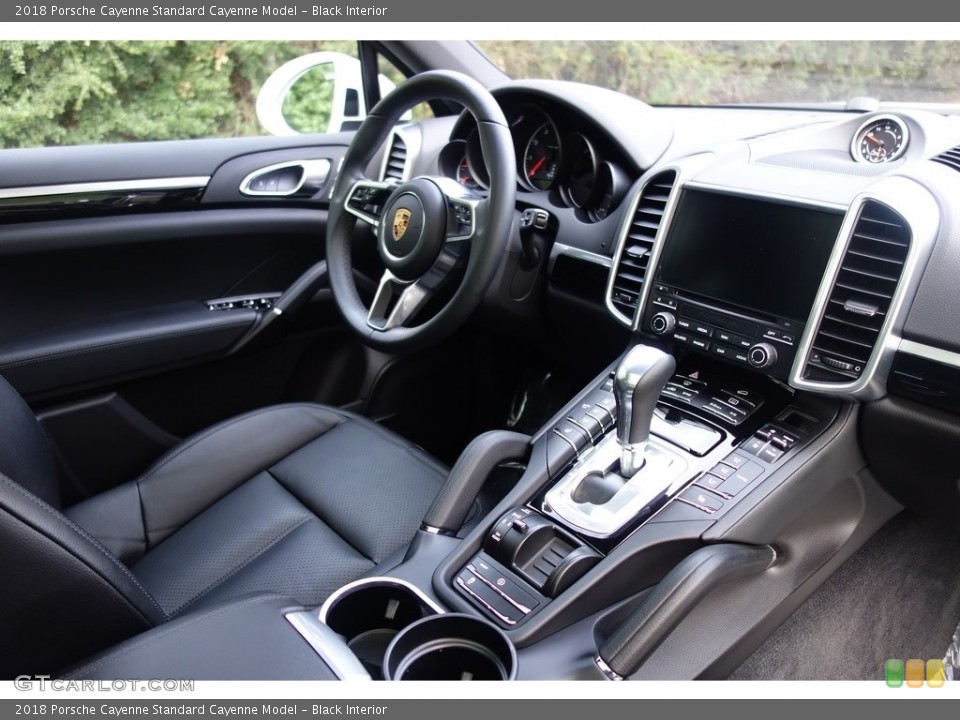 Black Interior Front Seat for the 2018 Porsche Cayenne  #127068003