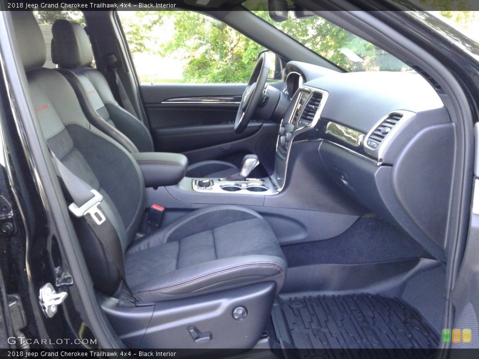 Black Interior Front Seat for the 2018 Jeep Grand Cherokee Trailhawk 4x4 #127070937