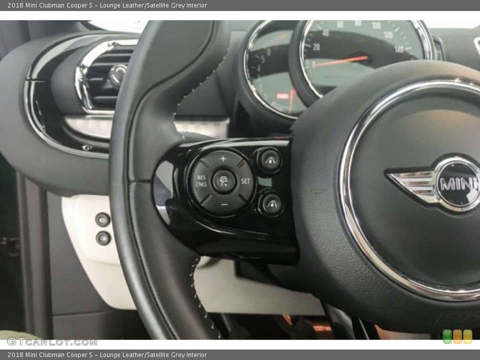 Lounge Leather/Satellite Grey Interior Controls for the 2018 Mini Clubman Cooper S #127107070