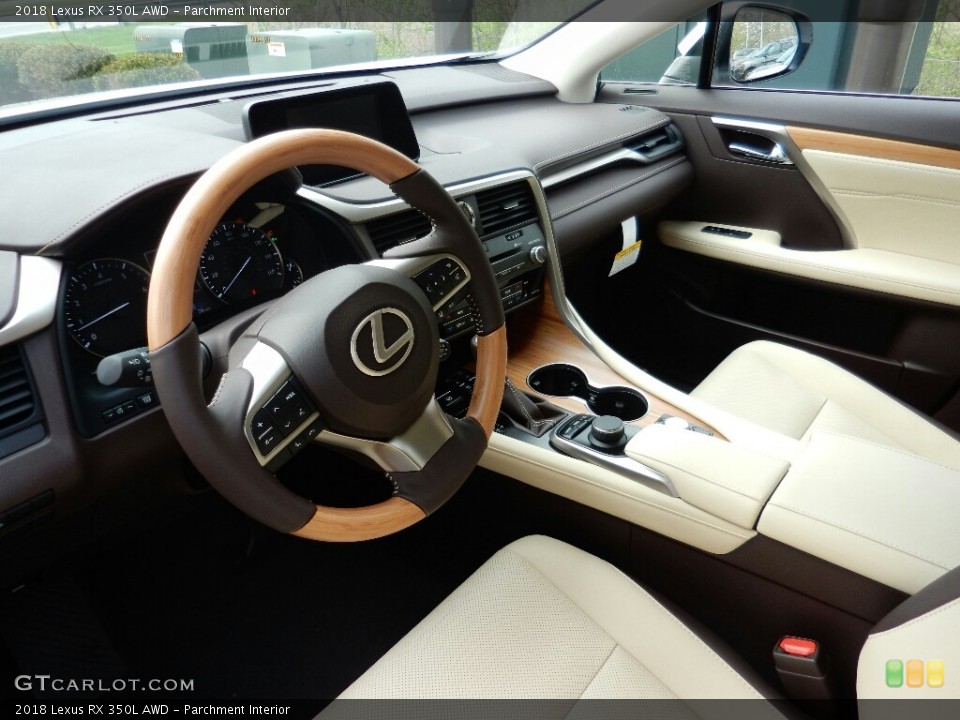 Parchment Interior Photo for the 2018 Lexus RX 350L AWD #127109560