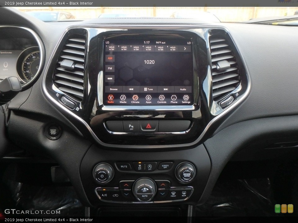 Black Interior Controls for the 2019 Jeep Cherokee Limited 4x4 #127129006