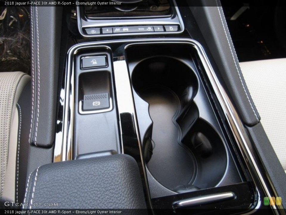 Ebony/Light Oyster Interior Controls for the 2018 Jaguar F-PACE 30t AWD R-Sport #127129225