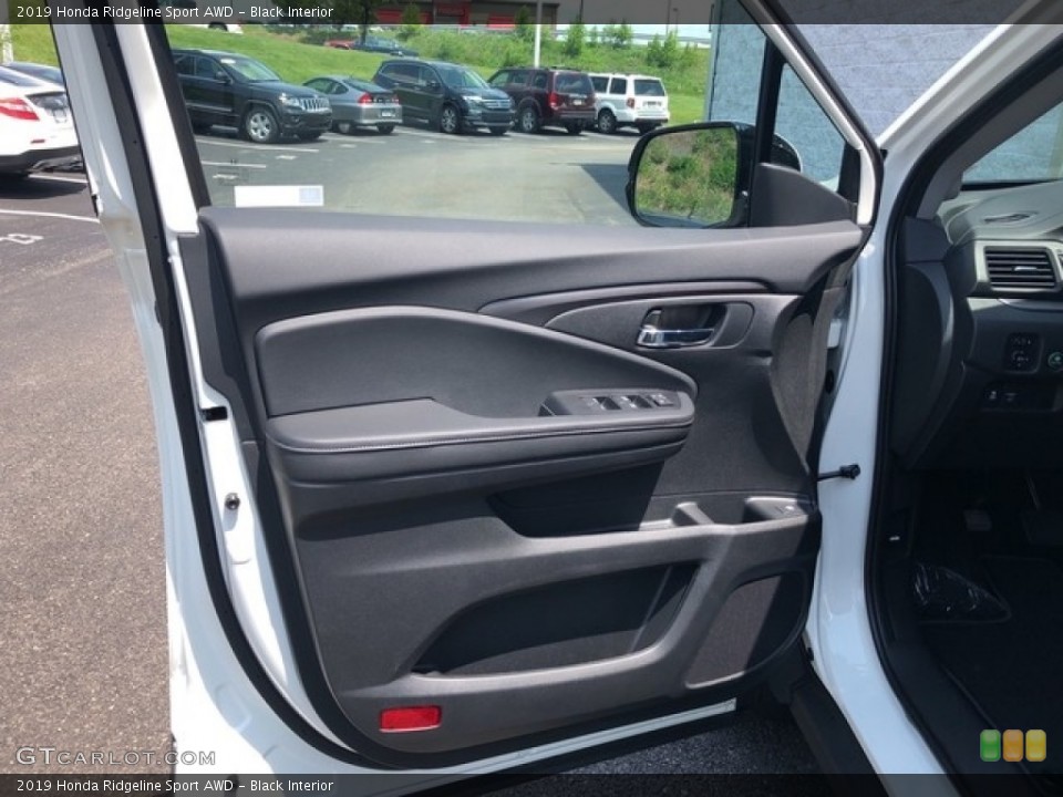 Black Interior Door Panel for the 2019 Honda Ridgeline Sport AWD #127181124