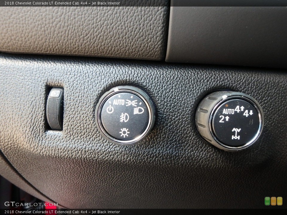 Jet Black Interior Controls for the 2018 Chevrolet Colorado LT Extended Cab 4x4 #127182972
