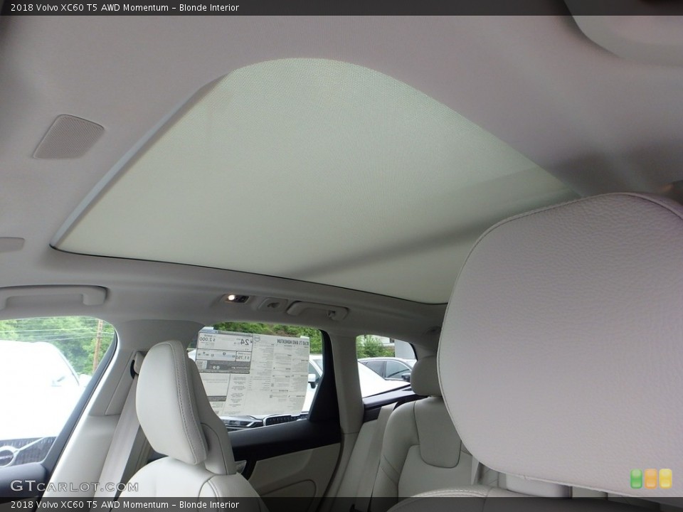 Blonde Interior Sunroof for the 2018 Volvo XC60 T5 AWD Momentum #127219002