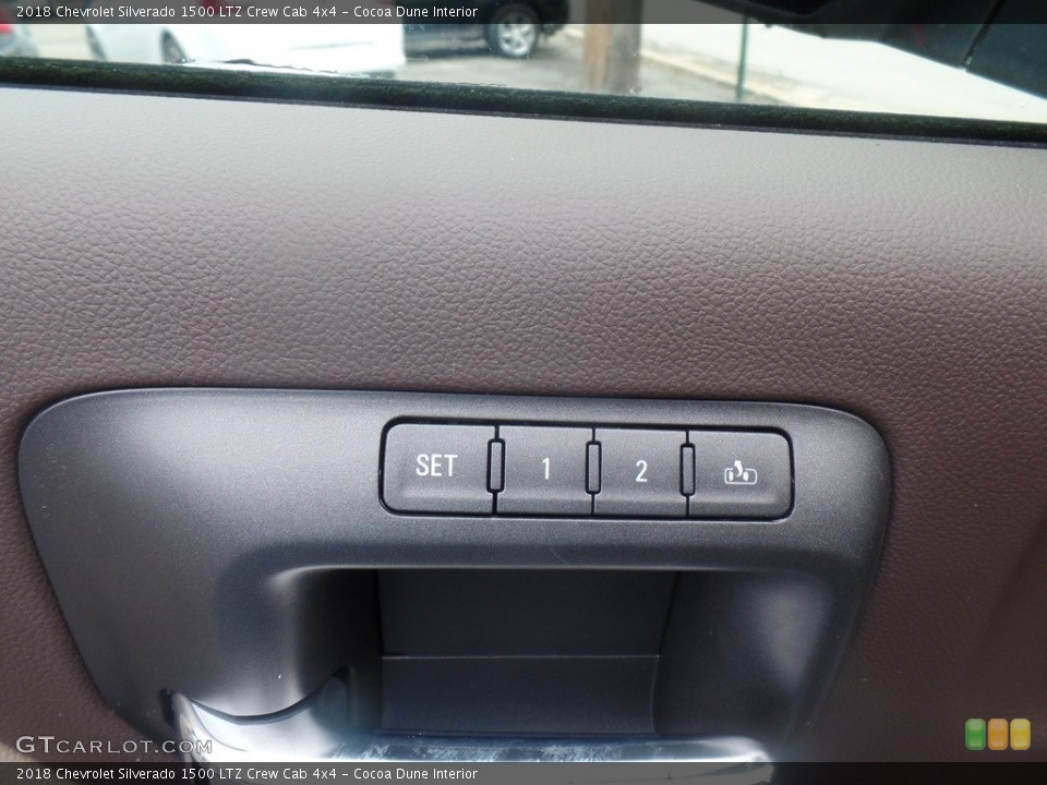 Cocoa Dune Interior Controls for the 2018 Chevrolet Silverado 1500 LTZ Crew Cab 4x4 #127229351