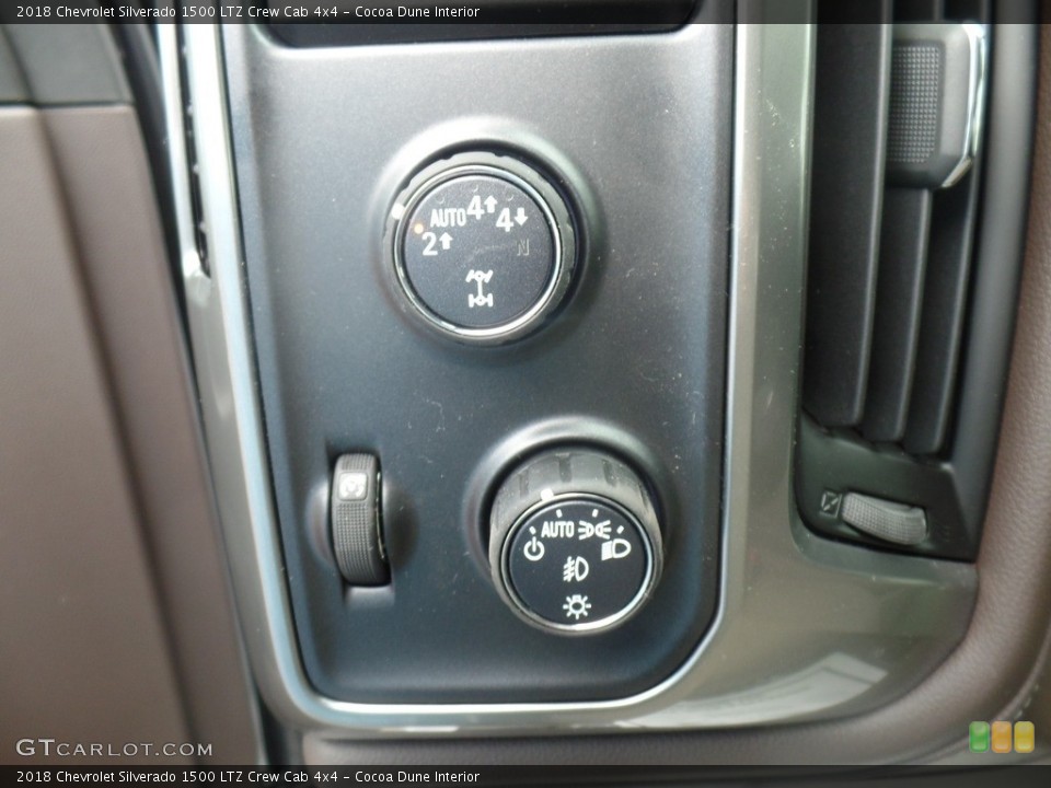 Cocoa Dune Interior Controls for the 2018 Chevrolet Silverado 1500 LTZ Crew Cab 4x4 #127229469