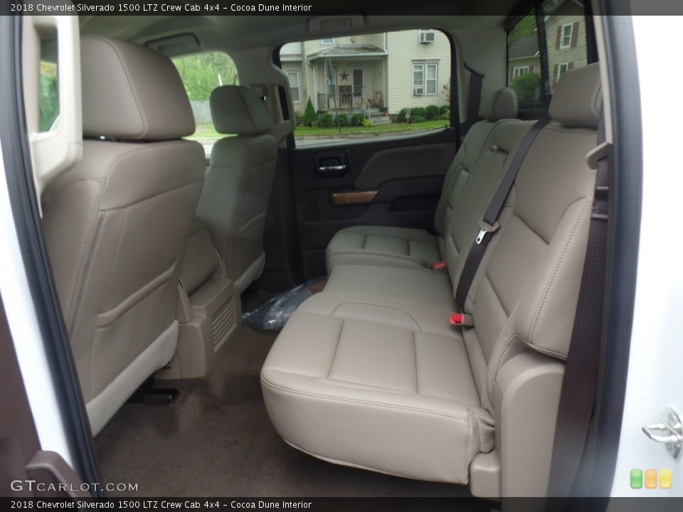 Cocoa Dune Interior Rear Seat for the 2018 Chevrolet Silverado 1500 LTZ Crew Cab 4x4 #127229613