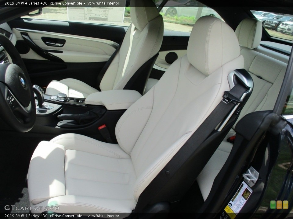 Ivory White 2019 BMW 4 Series Interiors