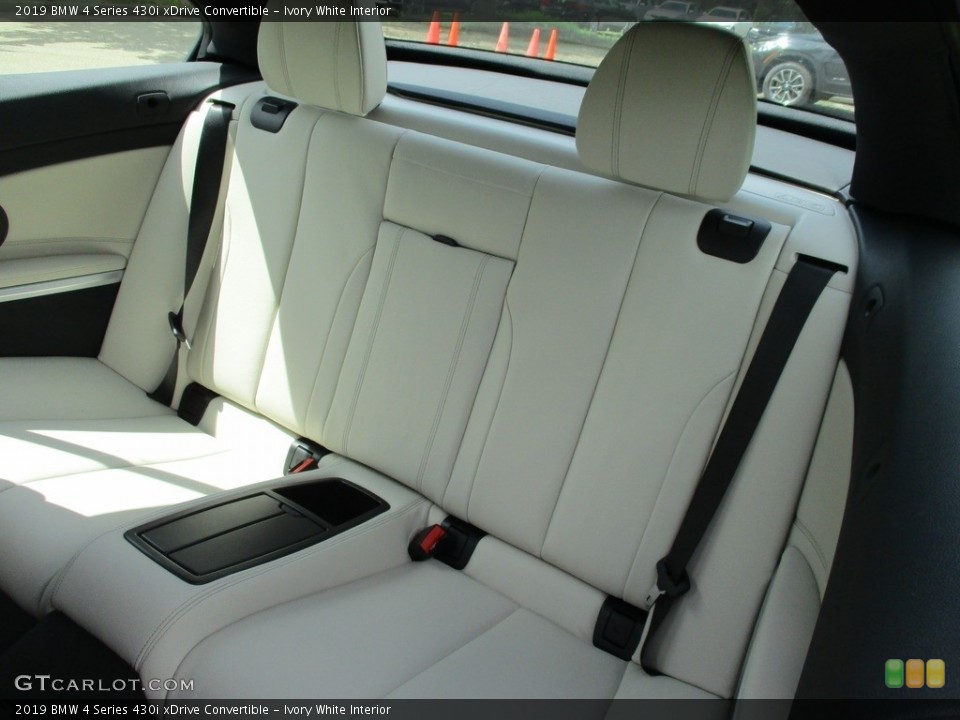 Ivory White Interior Rear Seat for the 2019 BMW 4 Series 430i xDrive Convertible #127231519