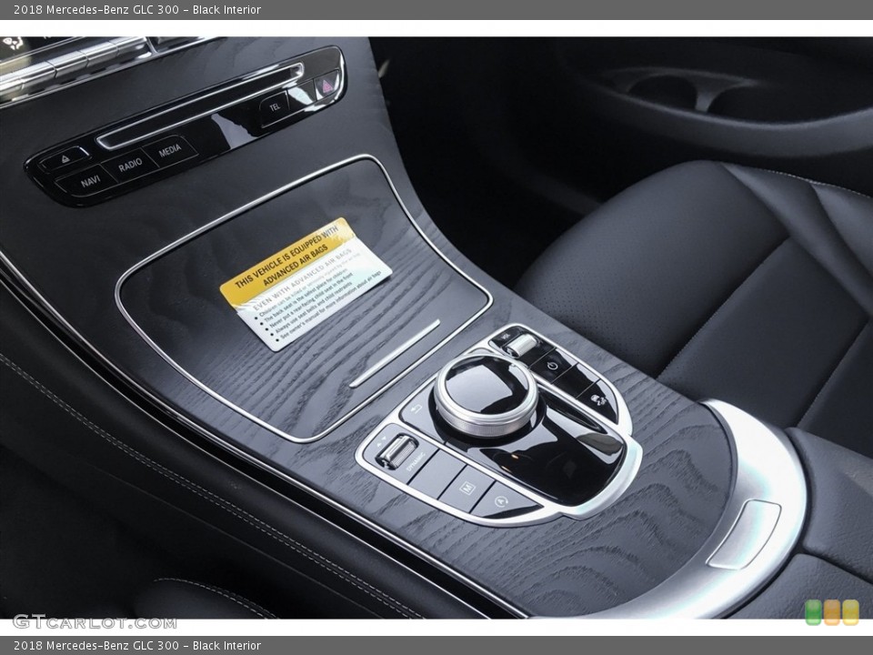 Black Interior Controls for the 2018 Mercedes-Benz GLC 300 #127237063
