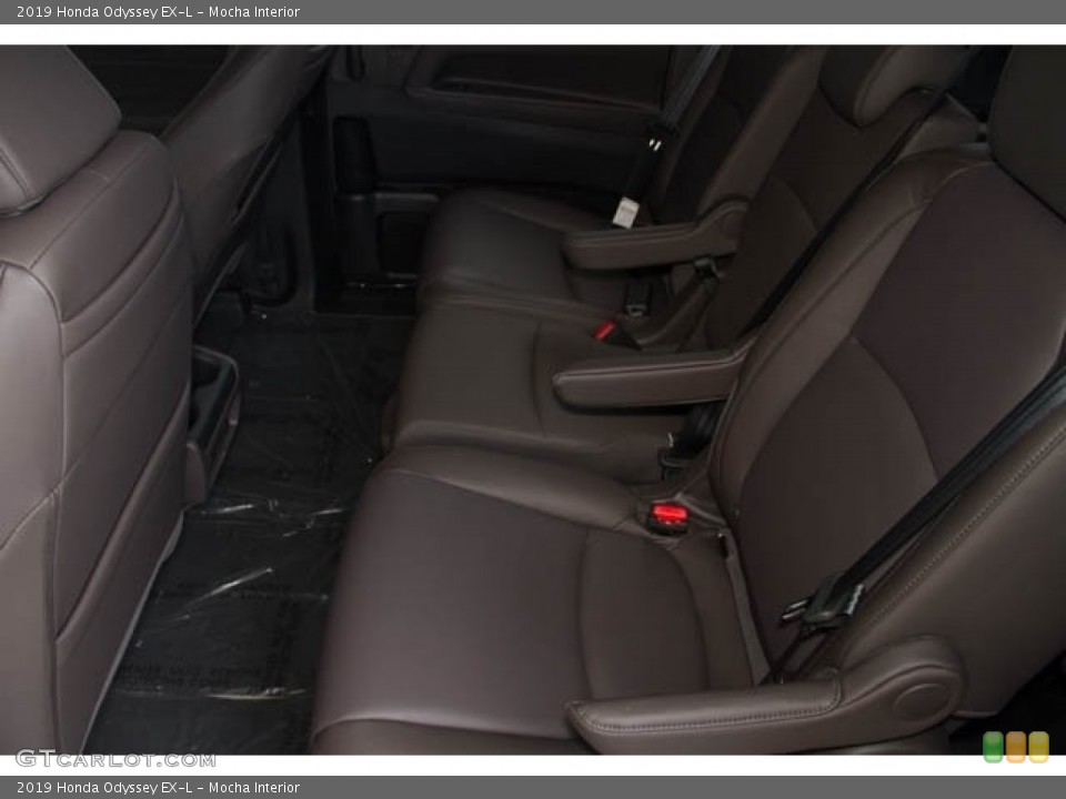 Mocha Interior Rear Seat for the 2019 Honda Odyssey EX-L #127292812