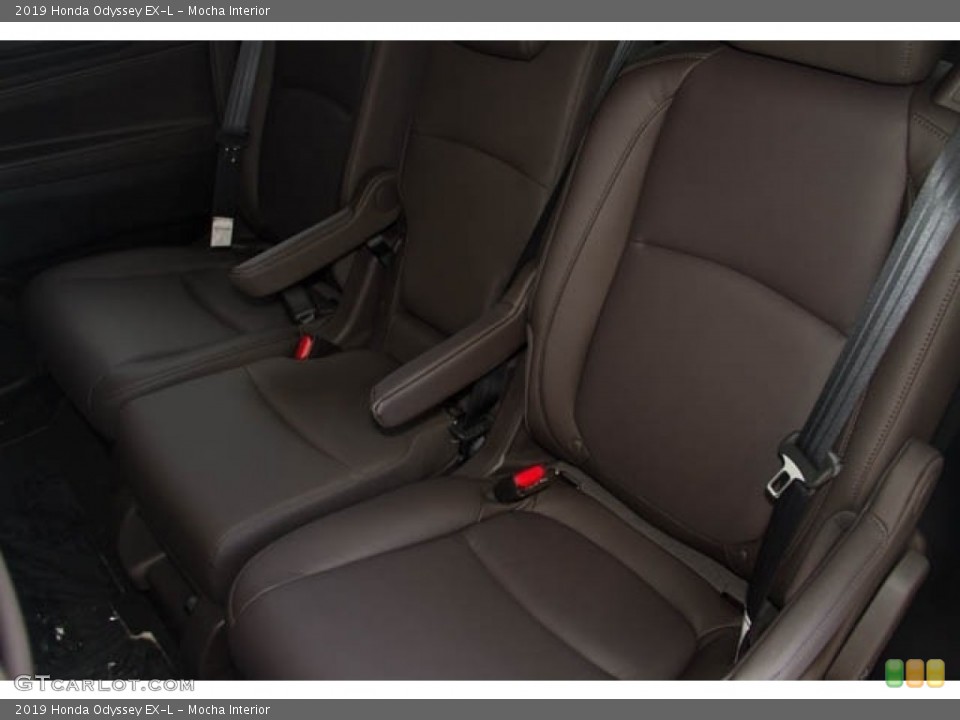 Mocha Interior Rear Seat for the 2019 Honda Odyssey EX-L #127292919