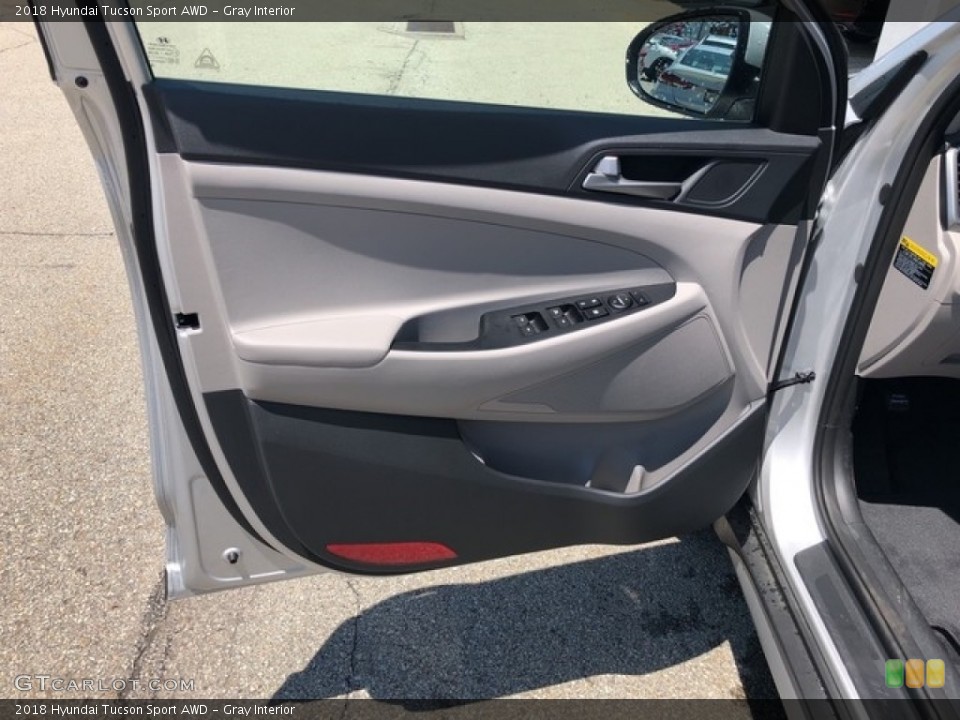 Gray Interior Door Panel for the 2018 Hyundai Tucson Sport AWD #127300520