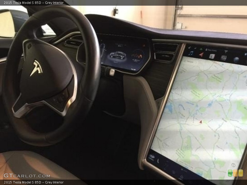 Grey Interior Navigation for the 2015 Tesla Model S 85D #127362790