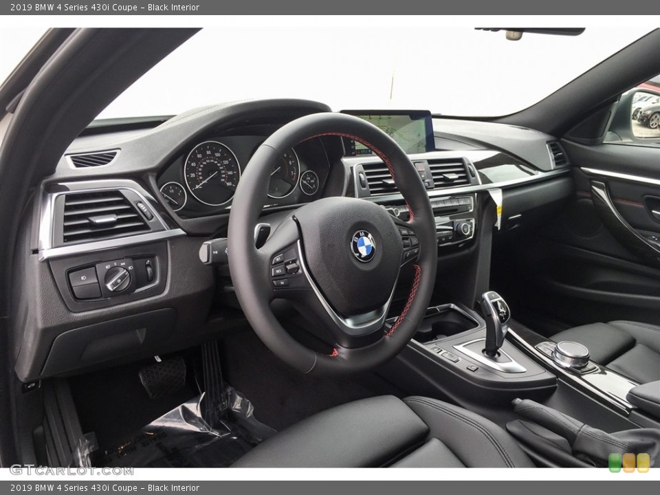 Black Interior Dashboard for the 2019 BMW 4 Series 430i Coupe #127387514