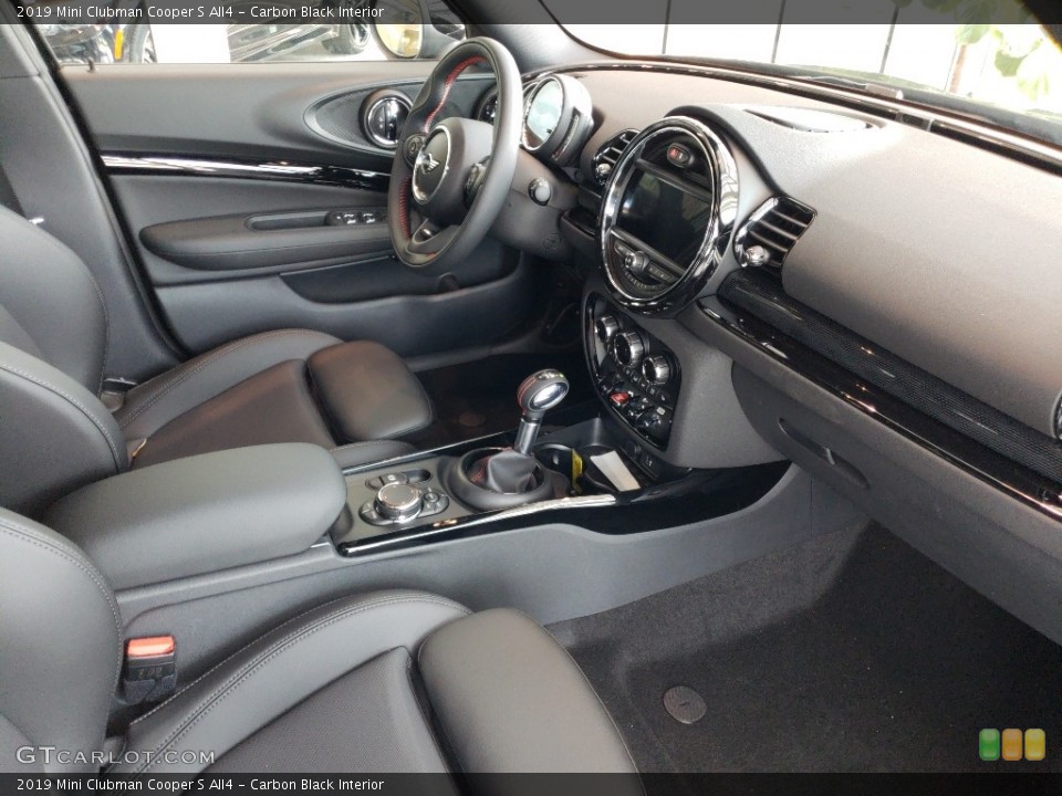 Carbon Black Interior Photo for the 2019 Mini Clubman Cooper S All4 #127423264