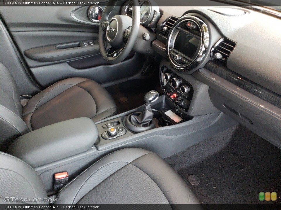 Carbon Black Interior Photo for the 2019 Mini Clubman Cooper All4 #127423514