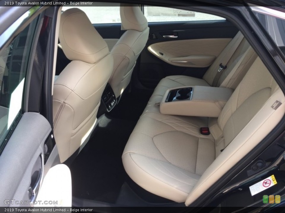 Beige Interior Rear Seat for the 2019 Toyota Avalon Hybrid Limited #127431258